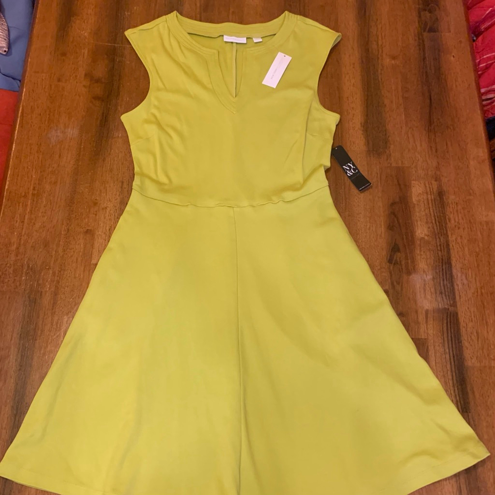 New York and Company NWT Dress Small Yellow Green Pockets Sleeveless 100%Cotton